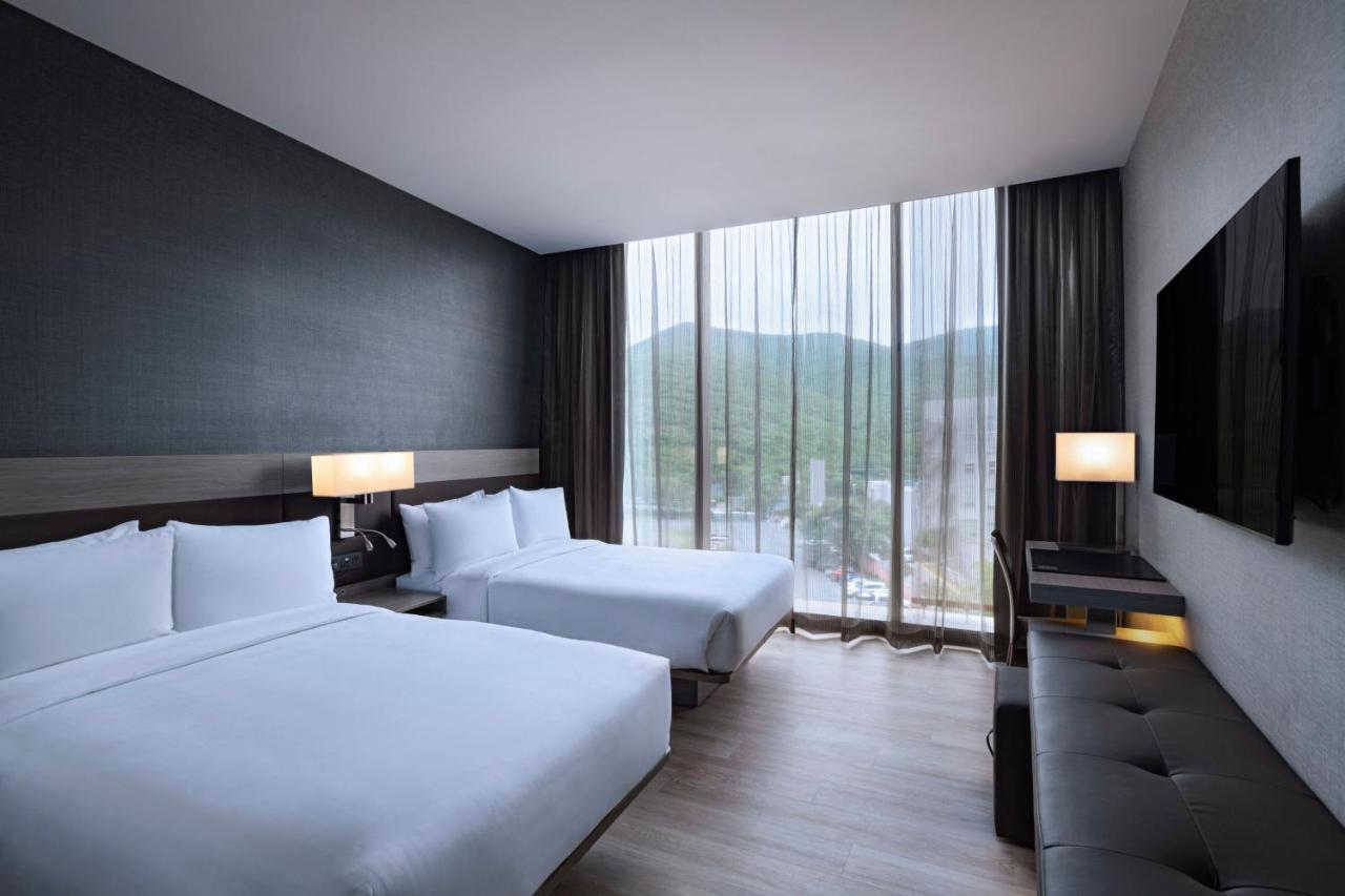 Ac Hotel By Marriott Monterrey Valle San Pedro Garza Garcia Екстериор снимка